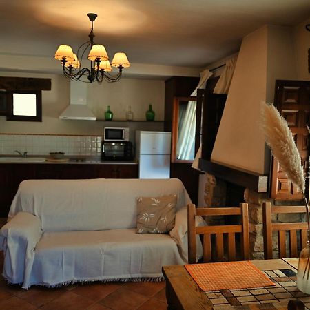 Casa Rural Nelia Villalba de la Sierra Eksteriør billede